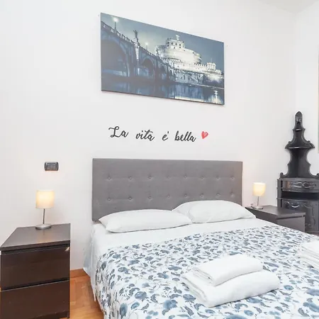 Pellegrino Piazza Navona Apartment *