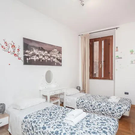 Pellegrino Piazza Navona Apartment Rome